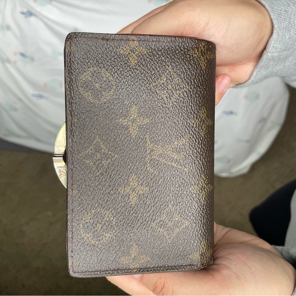LOUIS VUITTON Monogram French Purse Wallet - Picture 4 of 13
